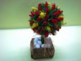 /album/galeria-de-fotos-kalaraflores/topiara-bolinha-rosas-nacionais-junco-e-tango-no-cachipo-de-madeira-jpg/